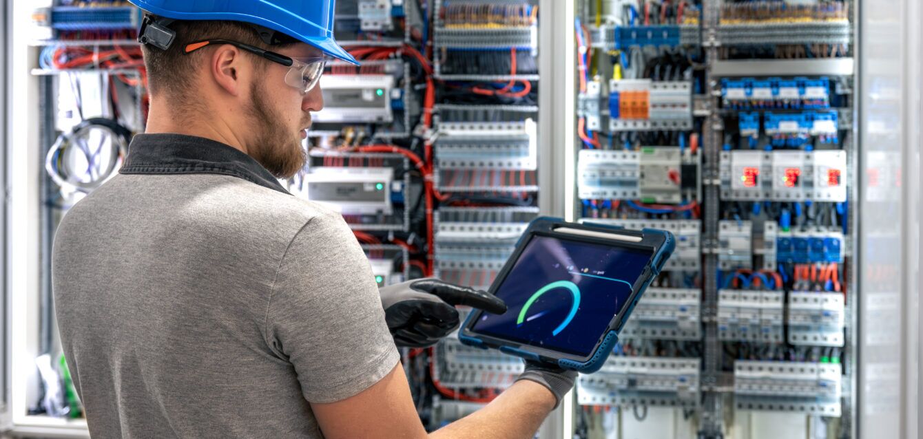 AI and IoT Drive Manufacturing Efficiency with AIoT AI and IoT Drive Manufacturing Efficiency with AIoT