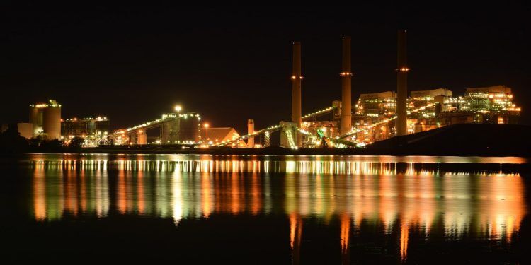 Industrial IoT Improving Safety and Efficiency Industrial IoT Improving Safety and Efficiency